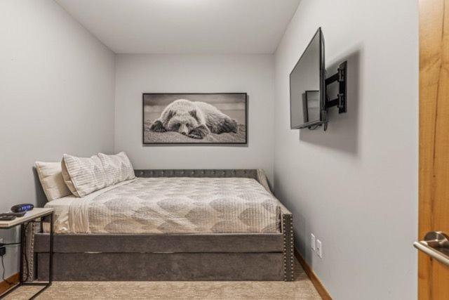 Spring Creek Condo By Canadian Rockies Vacation Rentals Canmore Exterior foto